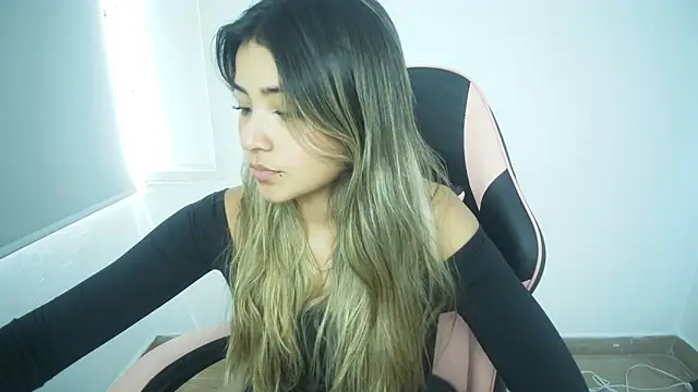 sweetlove- online show from February 9, 7:27 pm