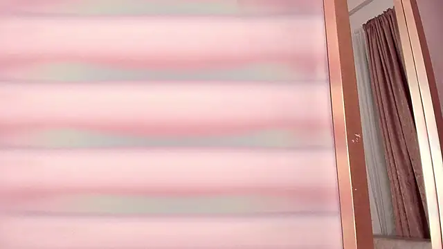 AnnaBroooks online show from April 9, 6:19 am