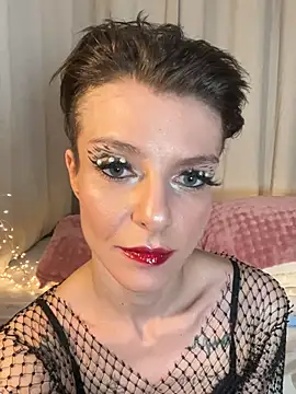 Olivia-Brooks online show from February 7, 8:35 pm