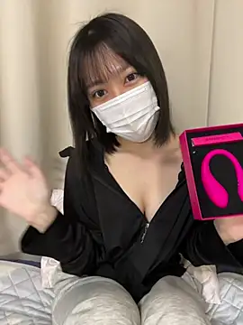  m u  online show from February 24, 12:15 pm