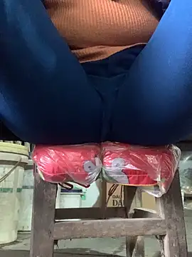 YANINA120 online show from February 10, 9:34 am