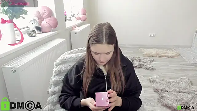 Elina X online show from April 14, 7:52 am