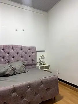 Annie bonnie  online show from February 19, 12:05 pm