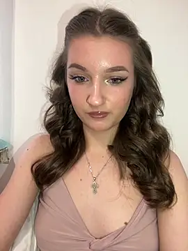 Green eyes lady online show from February 3, 11:04 am