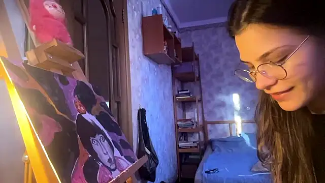 EdythRozier online show from February 4, 12:08 pm