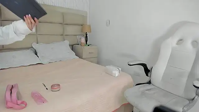 GemmaBrown online show from February 21, 12:39 pm