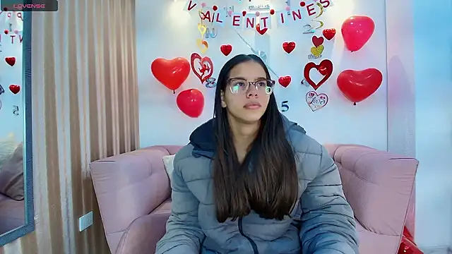 Luna Millers online show from February 22, 12:50 pm