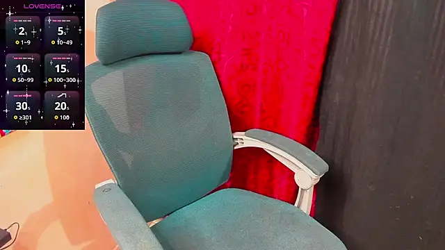 LunitaRebel online show from February 14, 2:35 am