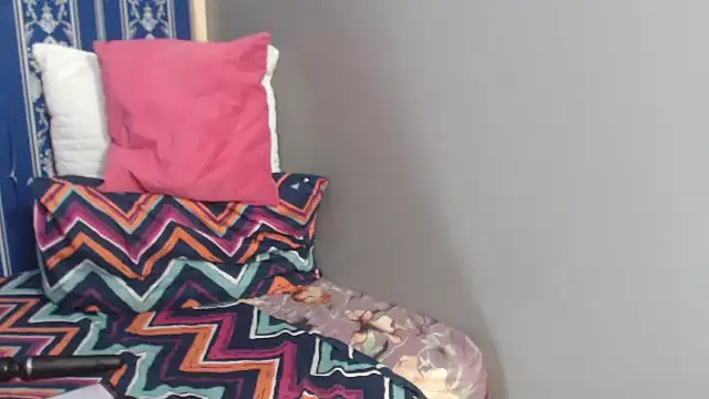 FlameZee online show from February 22, 1:01 pm