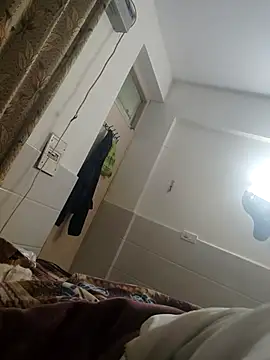 Curvy Simran online show from February 17, 5:23 pm