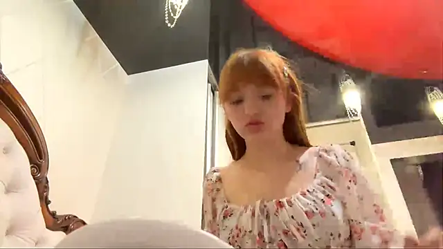 KatheyMichelfelder online show from February 10, 3:26 pm