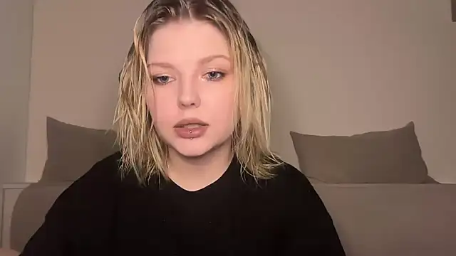 Ophelia Ritz online show from March 20, 12:26 am