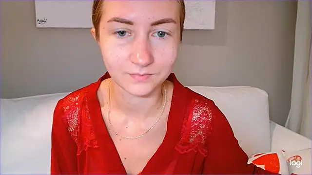 BluueSilk online show from October 14, 5:54 am