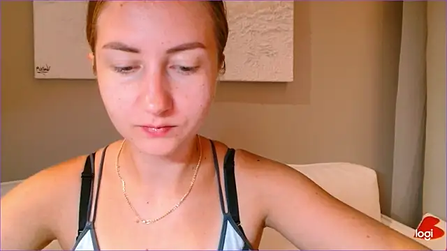 BluueSilk online show from October 11, 5:23 am