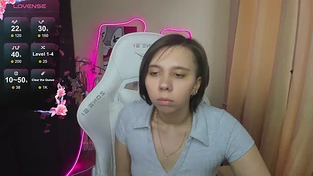 Scarlet Sirenn online show from March 14, 10:27 am