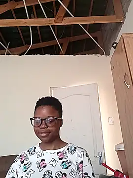 Sexylionessxx27 online show from February 6, 6:50 am