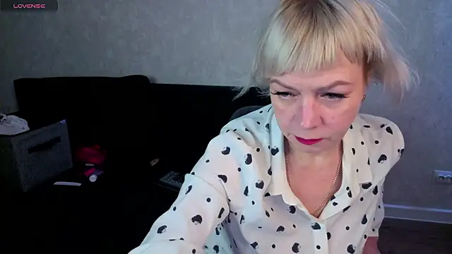 Ann Annise online show from March 11, 7:45 am