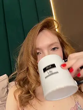 Lily Dalton online show from March 8, 3:10 am