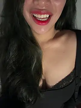 QuynhAnh 2k1 online show from February 19, 10:08 pm