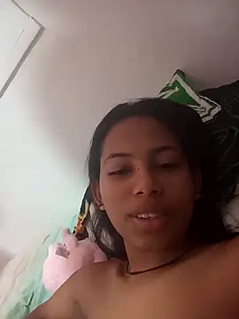 SexyDesire  online show from February 21, 7:25 pm