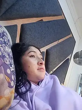 Maitebigboobs online show from March 5, 1:01 am