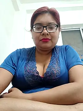 Elie Hallway online show from January 31, 7:11 pm