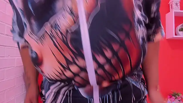 Roxy sexy69  online show from February 10, 11:13 am