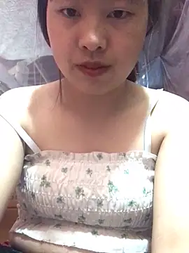 honeyyy110 online show from March 2, 2:22 am