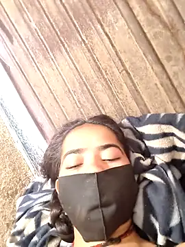 Sonali Bendre online show from April 18, 2:03 am