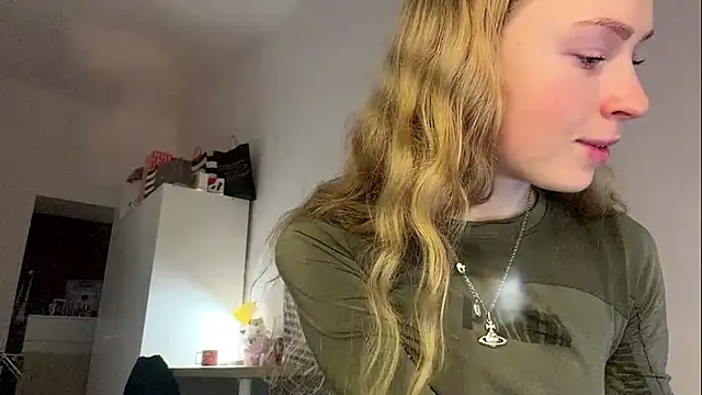 Flexiblegirl online show from February 22, 5:25 pm