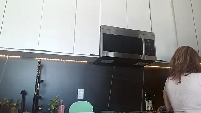 HazelSkyesChat online show from March 6, 7:31 pm