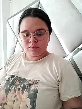 SamanthaStonee online show from July 16, 9:41 pm