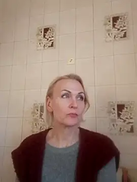 MichelleSolis online show from February 1, 2:05 pm