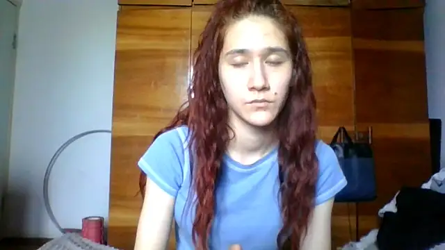 NickiKisinger online show from June 4, 7:24 am