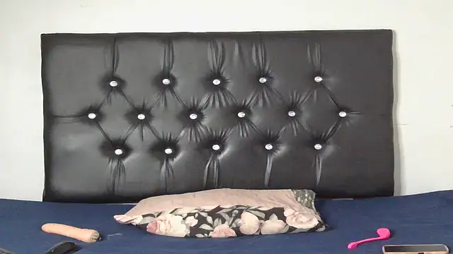 MelaninGrip online show from February 11, 12:47 am