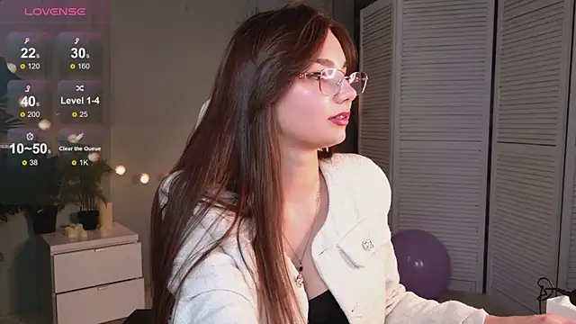 Lia Melon online show from March 7, 2:46 pm