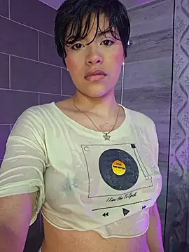 Eva Monroes online show from March 23, 8:31 am