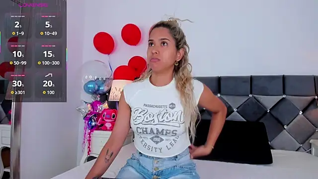  Giorgiina  online show from February 18, 12:37 pm