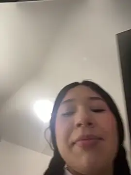 DULCE MARIA EF online show from February 24, 12:59 pm