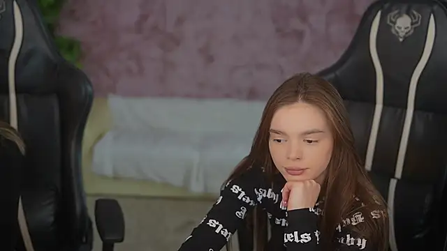 Zlata Sky online show from September 29, 7:08 pm