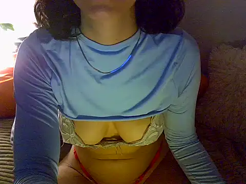 Onirica L online show from February 14, 2:57 am