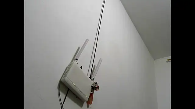 Meryjem online show from February 18, 1:05 am