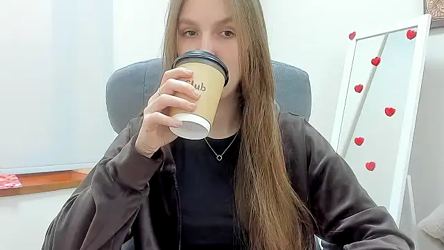 Nessi-Morris online show from February 17, 9:52 am