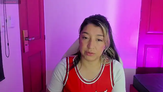 Dahiana Dmour  online show from May 29, 12:58 pm