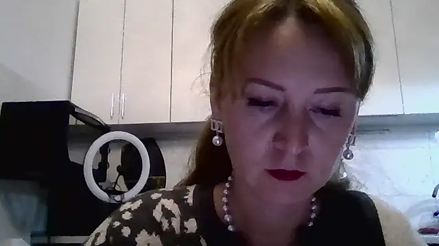 LanaBananaa  online show from February 24, 9:02 pm