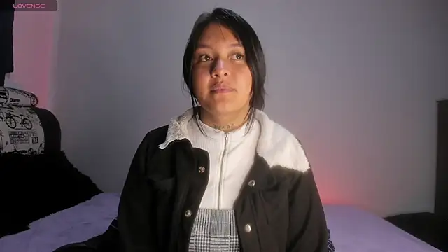 Sharlottee   online show from February 3, 6:22 am