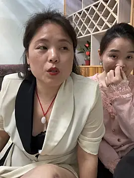 mm47865 online show from May 15, 11:24 am
