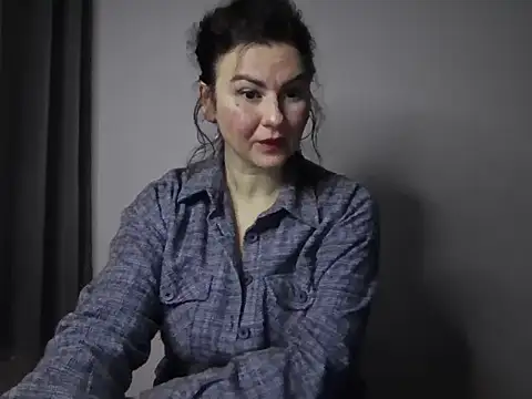 LexiMira254 online show from February 3, 3:39 pm