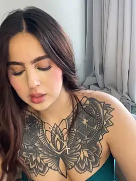 Im Anto online show from April 25, 9:23 pm