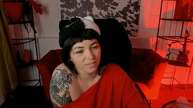 NeoGeisha online show from May 31, 6:09 pm